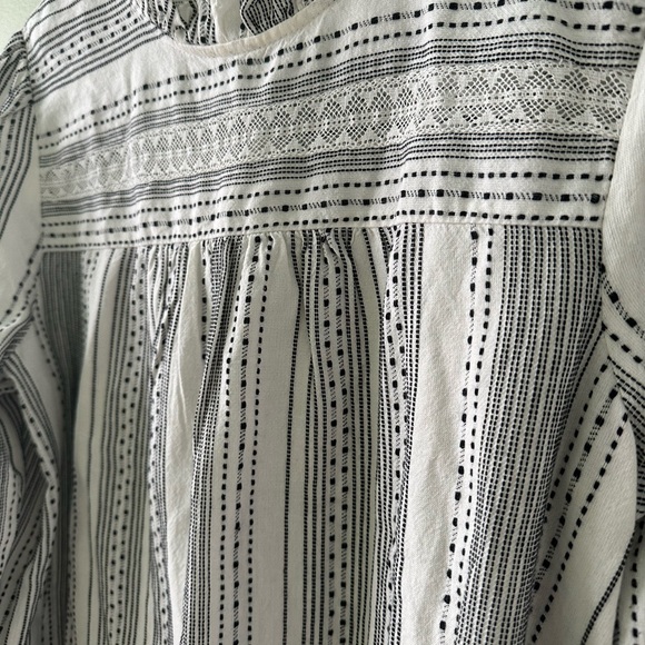 Loft Woman’s Top - Picture 4 of 4